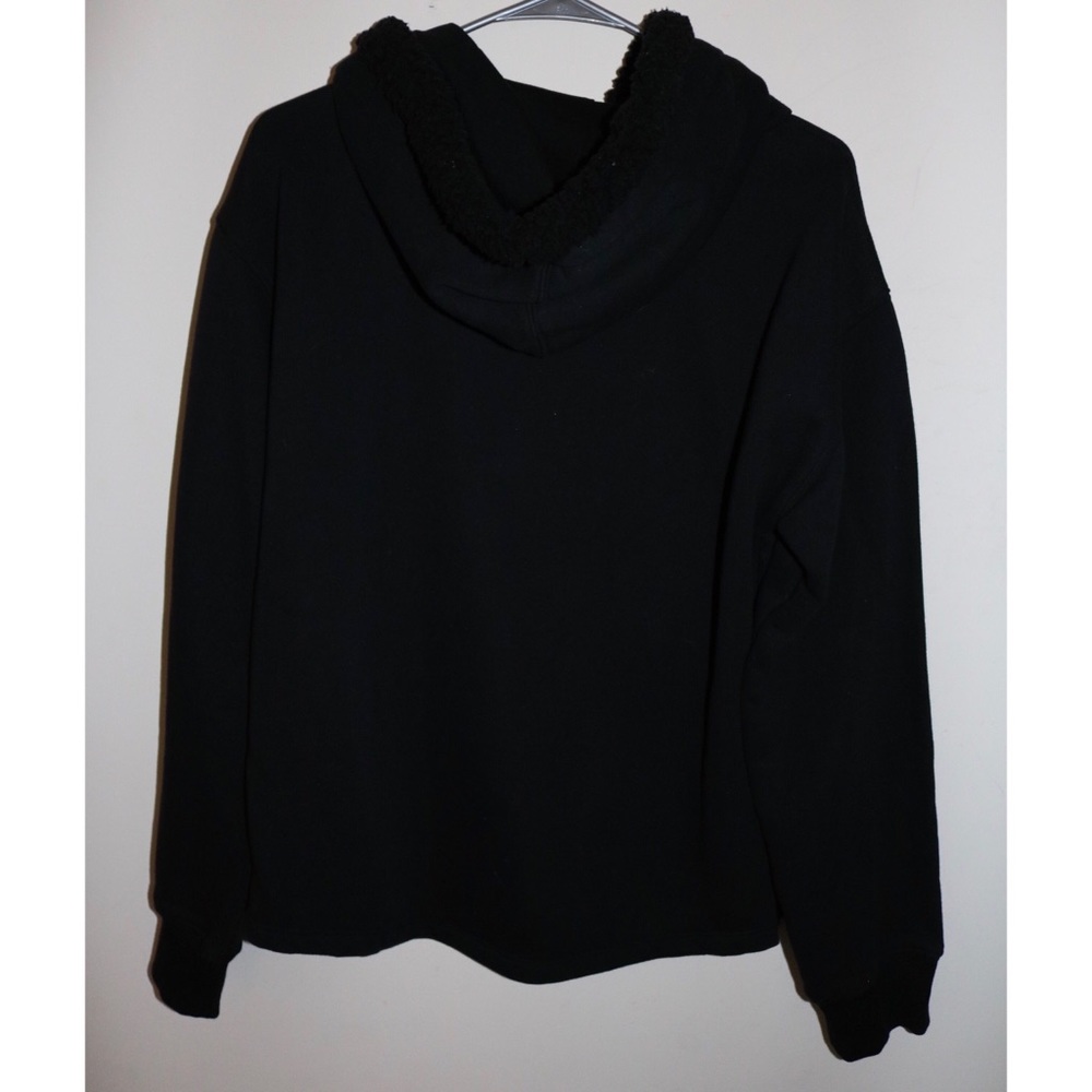 • Forever 21 Sherpa Lined Hoodie - Picture 2 of 3